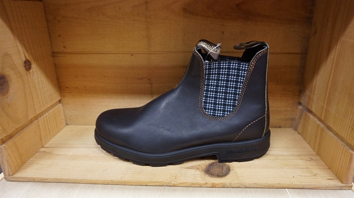Blundstone #017